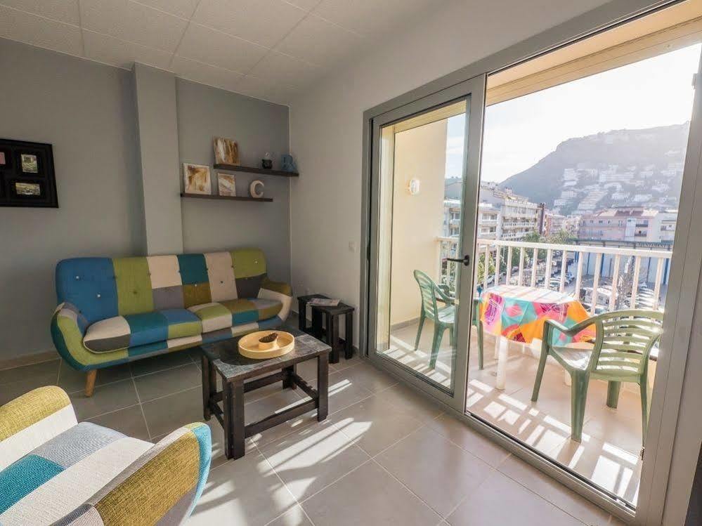 Agi Peater Center Apartamento Roses Exterior foto